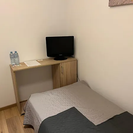 Séjour chez l'habitant Dom Tobie Bliski W Parku Warta Prywatna Kuchnia Lazienka Parking Poznań