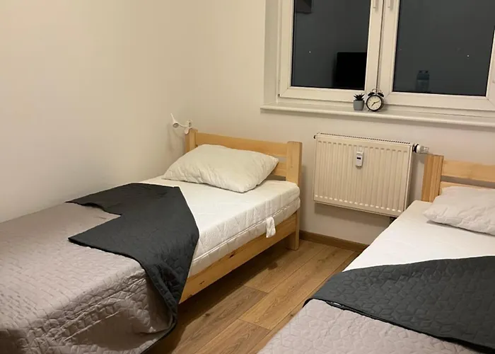 Homestay Dom Tobie Bliski W Parku Warta Prywatna Kuchnia Lazienka Parking *