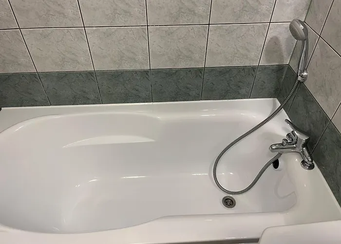 Dom Tobie Bliski W Parku Warta Prywatna Kuchnia Lazienka Parking Homestay