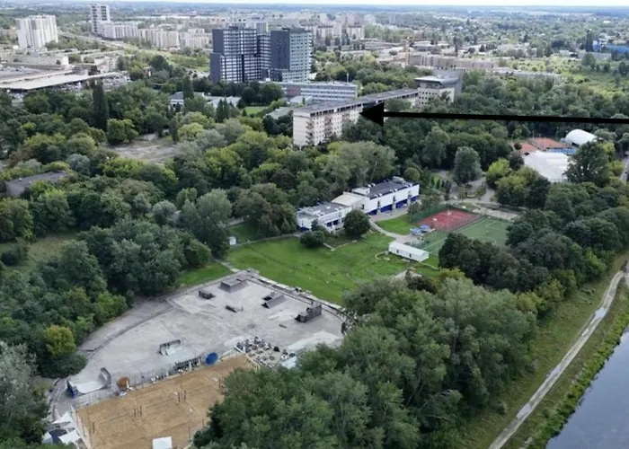 Homestay Dom Tobie Bliski W Parku Warta Prywatna Kuchnia Lazienka Parking Poznan